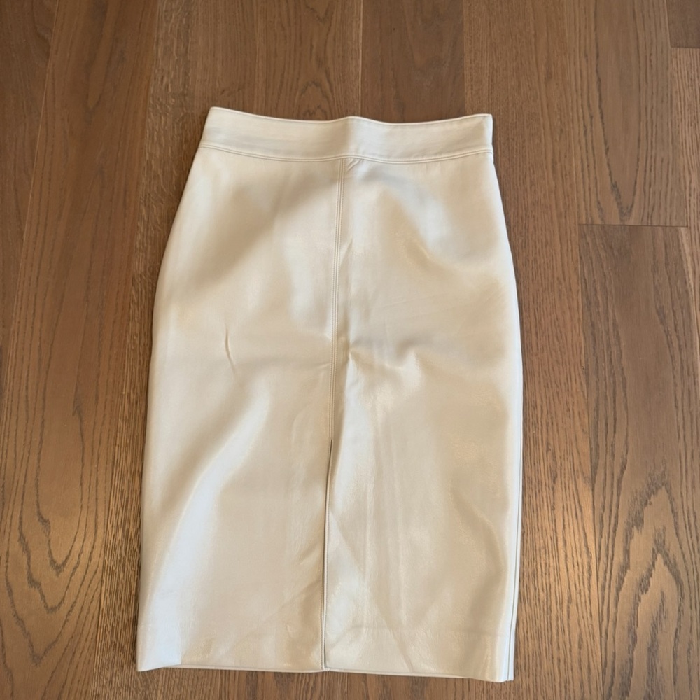 Aritzia Elegant Cream faux leather Skirt